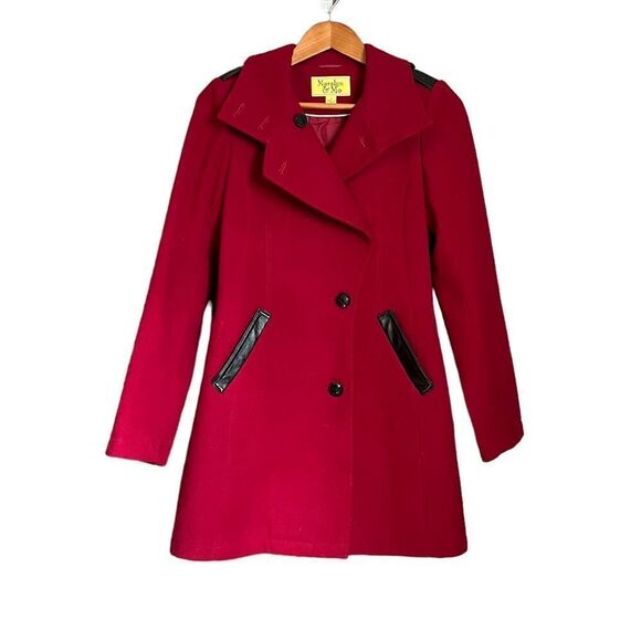 Maralyn & Me red button up coat. Size small - Picture 1 of 10